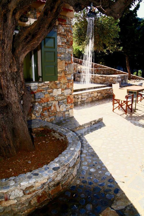 Casa Milos Stone Chalets Alonnisos Town Exterior photo