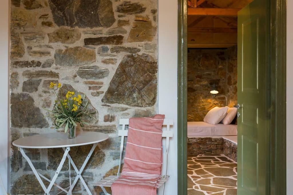 Casa Milos Stone Chalets Alonnisos Town Exterior photo